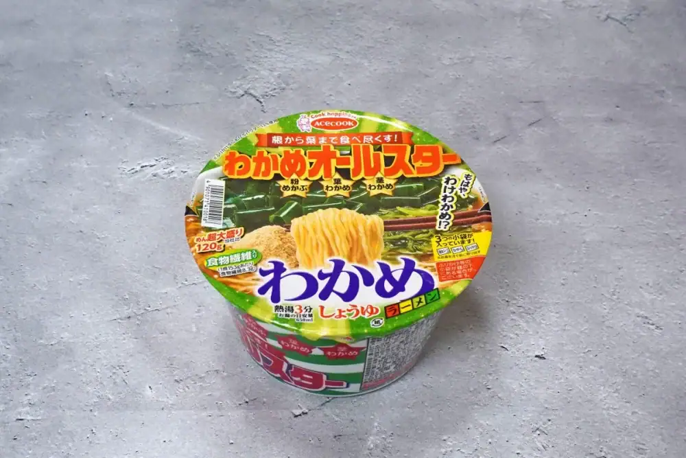 第3位 【カップ麺マニア最速実食】わかめラーメンを魔改造!? エースコック超大盛り「わかめオールスター」がもう理解を超えた味だった