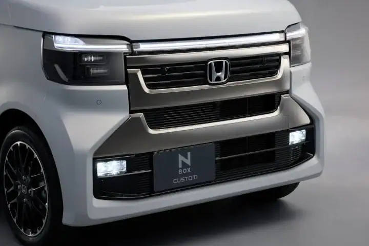 ホンダの新型「N-BOX」が普通車ミニバンに迫る充実装備、トヨタ“323万円で話題”至高のハイブリッド…ほか【クルマの人気記事ランキングベスト3】(2026年7月版)