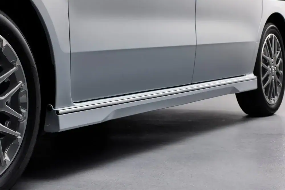 第1位 【軽の王者、さらに高みへ】ホンダ新型「N-BOX」が7月マイナーチェンジ！普通車ミニバンに迫る充実装備の全貌をプロが解説
