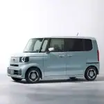 第1位 【軽の王者、さらに高みへ】ホンダ新型「N-BOX」が7月マイナーチェンジ！普通車ミニバンに迫る充実装備の全貌をプロが解説