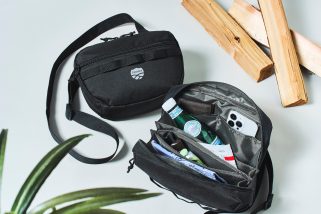【MonoMax付録】ガバッと開いて中身が一目瞭然！シャカの「じゃばら式４層ショルダーバッグ」は、出し入れのしやすさも過去最高レベルだった！