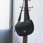 MonoMax9月号特別付録  シャカ じゃばら式4層ショルダーバッグ  サイズ（約）高さ18.5×幅24.5×マチ9cm  ショルダーストラップの長さ138cm［最長］
