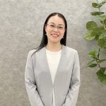 古賀 茉莉