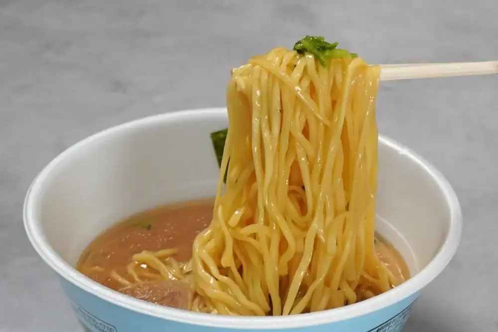 第2位 【マニアのガチ推しカップ麺】プレミアム感がたまらない!「山岡家・田所商店・ラーメン郷」の新作3選を食べ比べ