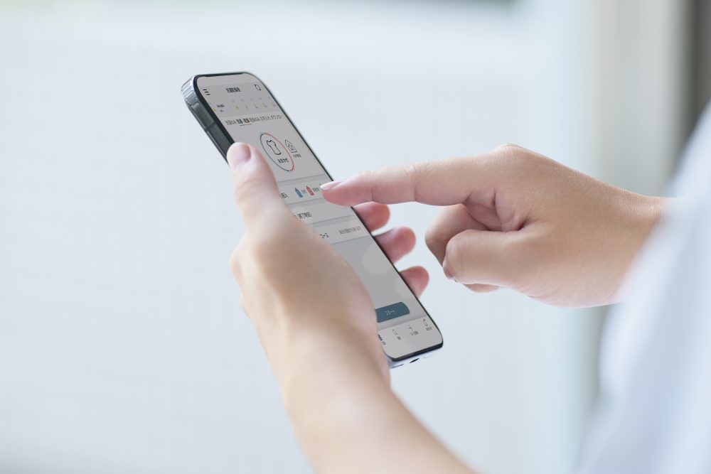 クラウドAIによる正確な運転終了時間を、洗濯機本体やアプリで確認できるから家事の段取りもスムーズに
