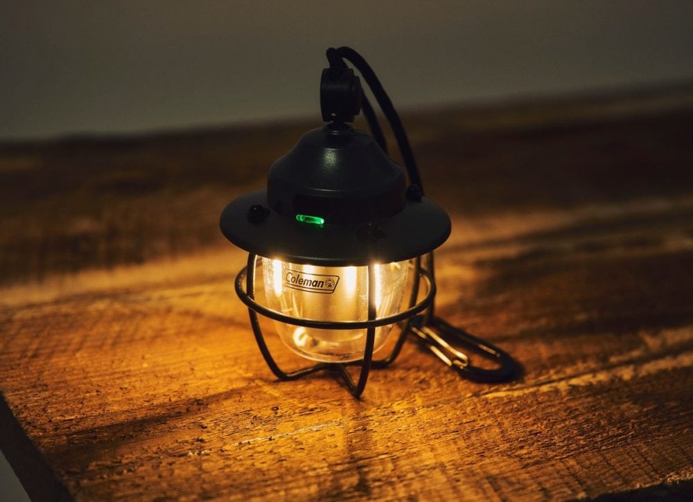 電球色