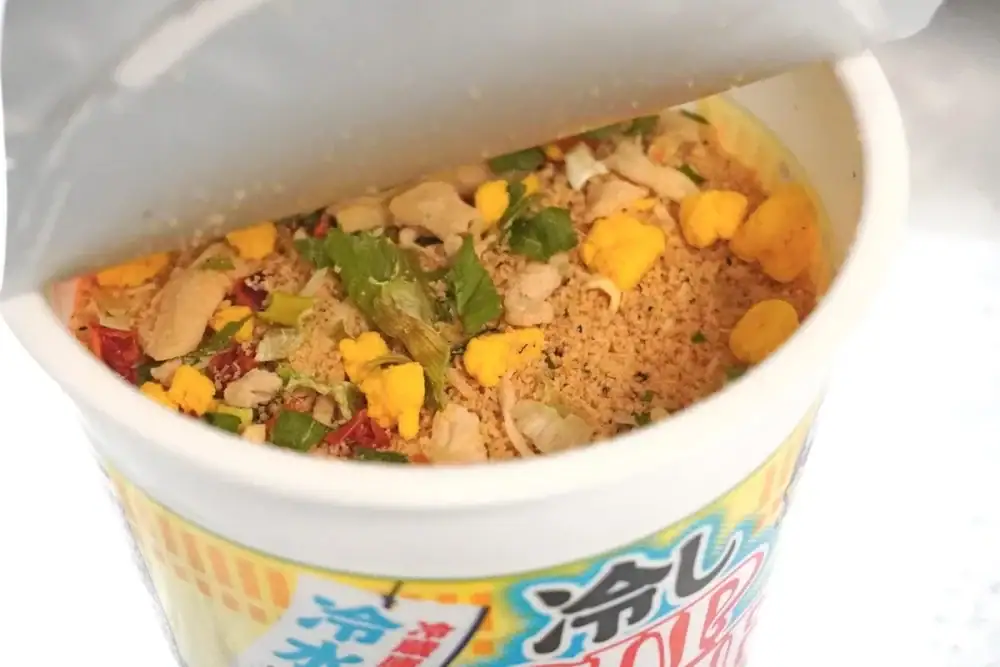 第2位 【カップ麺に冷水!?】お湯不要!水で5分戻す「冷しカップヌードル」をマニアが実食したら予想外の激ウマ新体験だった