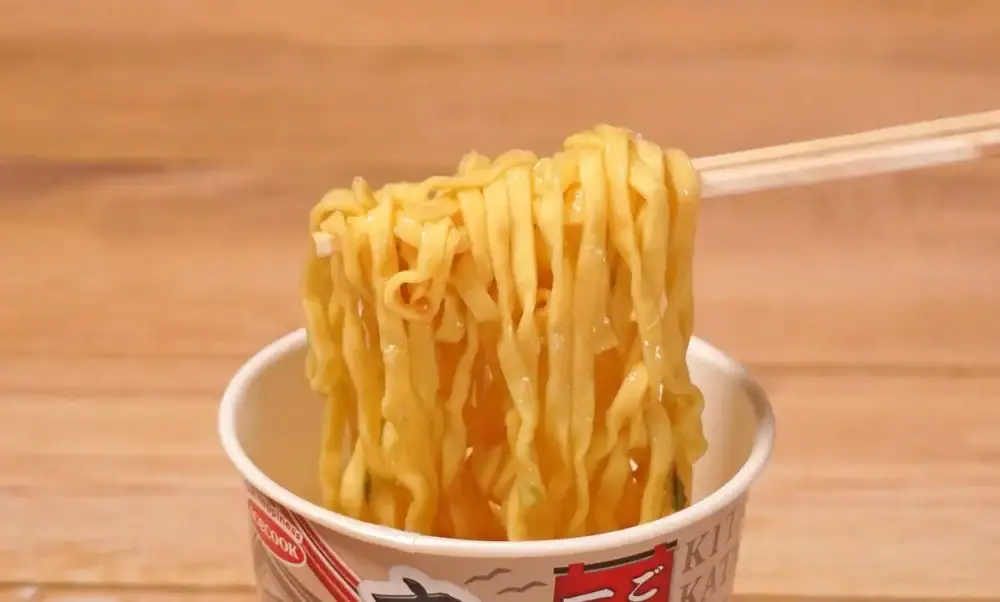 第1位 【このカップ麺がウマい】今年の「醤油カップ麺」は超豊作!TRY大賞1位の名店コラボほか、マニア激推しの3杯を徹底レビュー
