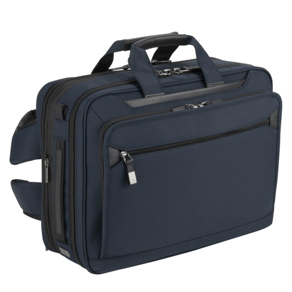 ace.「EVL-4.0 3WAY」￥57,200／21（27）ℓ／1,870ｇ