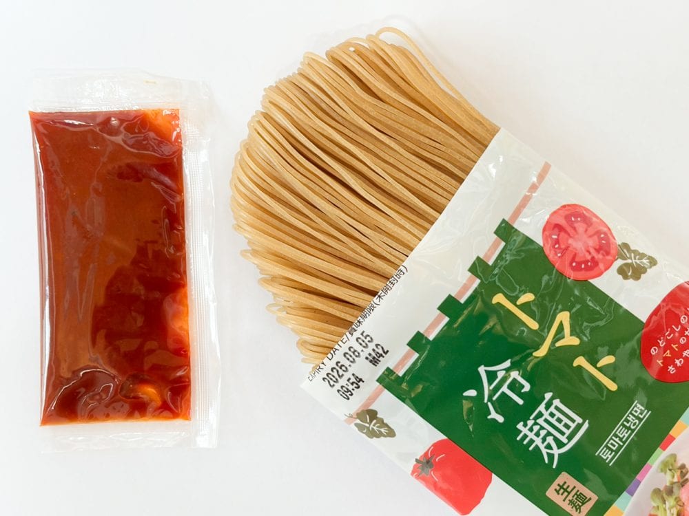 あっさりスープにトマトの甘みと酸味が加わり、これまた夏にぴったりのメニューです