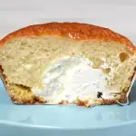 第3位 【ローソンの問題作】500kcal超え「背徳パン」を実食！危険なウマさに脳もストレスも溶ける。ガリマヨシュガー、バターホイップメロンの衝撃