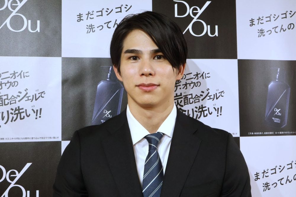 ロート製薬株式会社　鶴田浩一さん