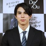 ロート製薬株式会社　鶴田浩一さん