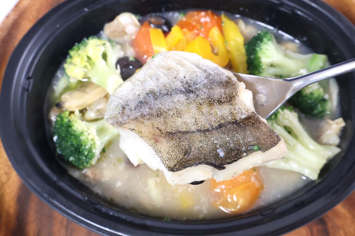 白身魚は下のほうにいました。サイズも思っていたよりもしっかり大きめ