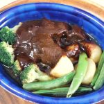 ワンプレートですがお肉も野菜もたっぷり食べることができる