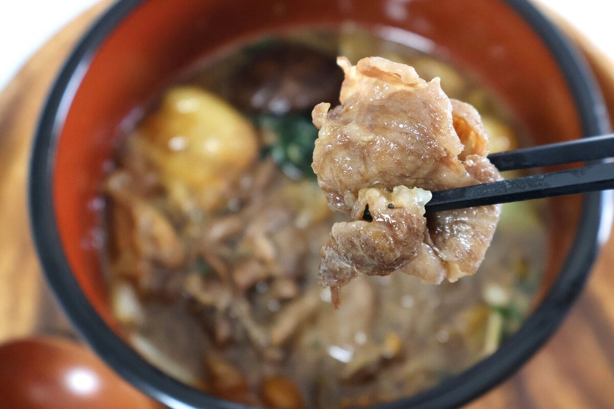 黒毛和牛かどうかは判別できないが、柔らかく美味しい牛肉