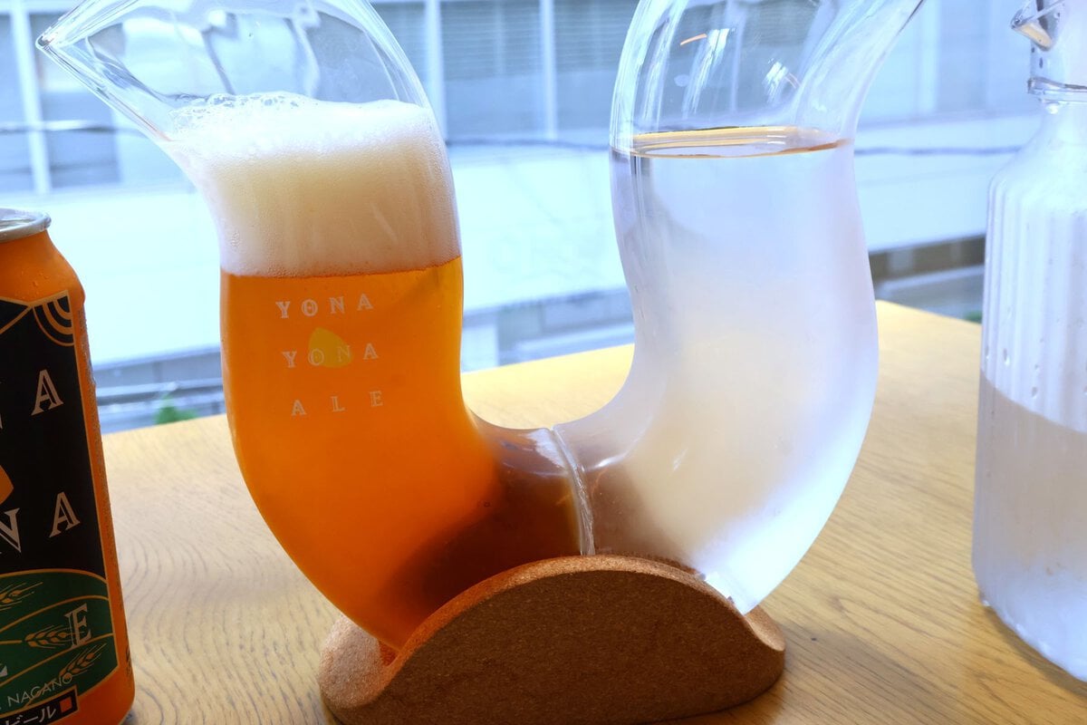 台座にセットされている