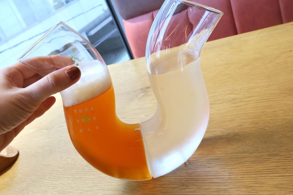 「ふらつくビアグラスチャレンジ」として楽しみながらお水も摂取！
