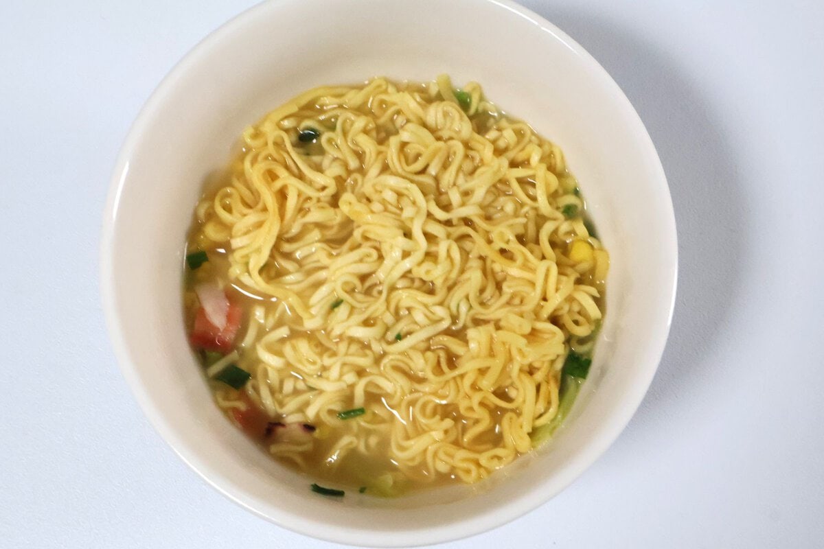 カップヌードルを1個まるごと食べるほどではないときにちょうど良い量