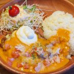 1. コク×ガーリックの濃厚ハーモニー！「ガーリック香るトマトクリームバーグディッシュ」
