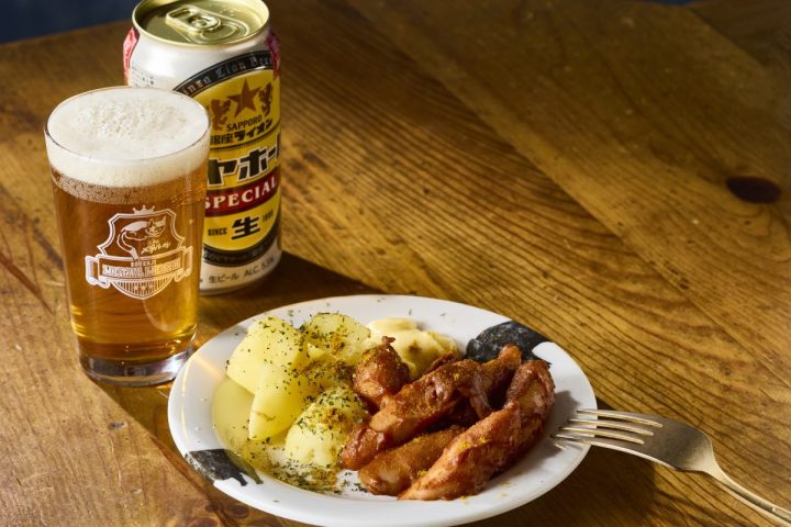 「このおつまみ、爆速で激うま」ビールとの相性がハンパない！高円寺メタルめし直伝の肉つまみ“ブルースト・インザカリー”がサイコー！