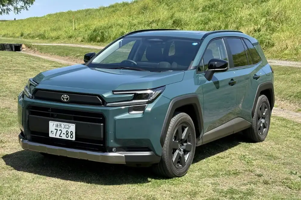 第1位 【世界100万台のSUV】450万円~でも全然高くない!サイズ・広さ・走り・圧巻のコスパ…新型「トヨタ RAV4」の総合力がやっぱすげえ!『小沢コージの遊べるクルマ』
