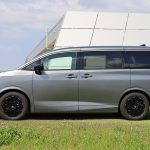 ボディサイズは横幅でライバルを凌駕し、全長×全幅×全高は4,995×1,895×1,965㎜と高さを含めて大きくなった