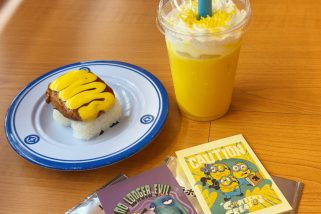 【くら寿司×ミニオンズ初コラボ】先着限定ポーチ＆ビッくらポン景品は争奪戦必至!? 限定メニュー2種をライターが実食レポ
