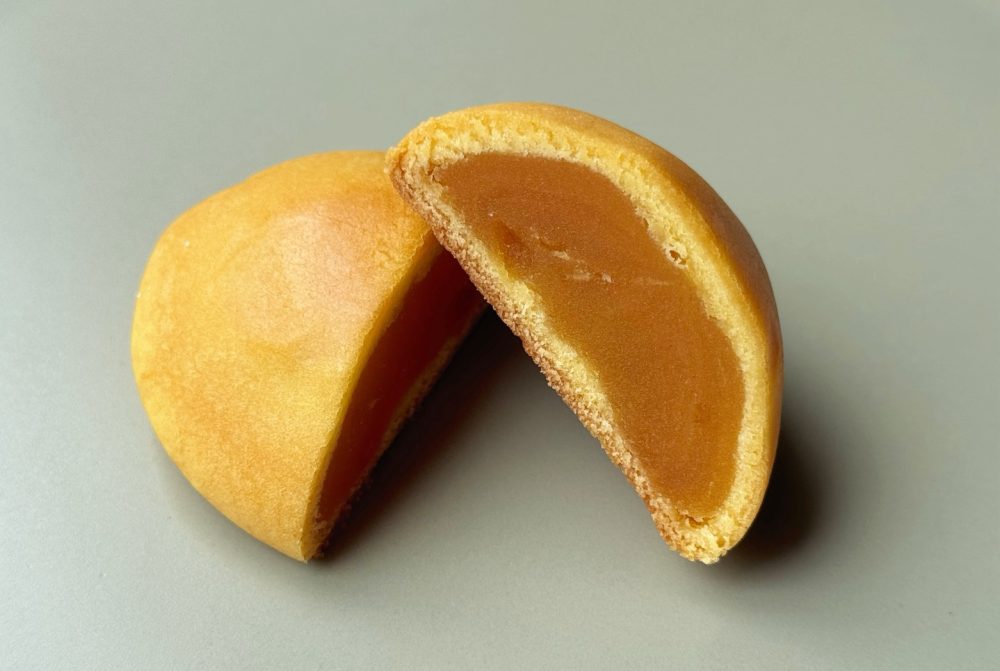 レモンピールのほのかなほろ苦さと甘みがマッチ