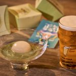 「あぜ餅（缶入）」と、クラフトビール「正気のサタン」を組み合わせる新感覚のペアリング