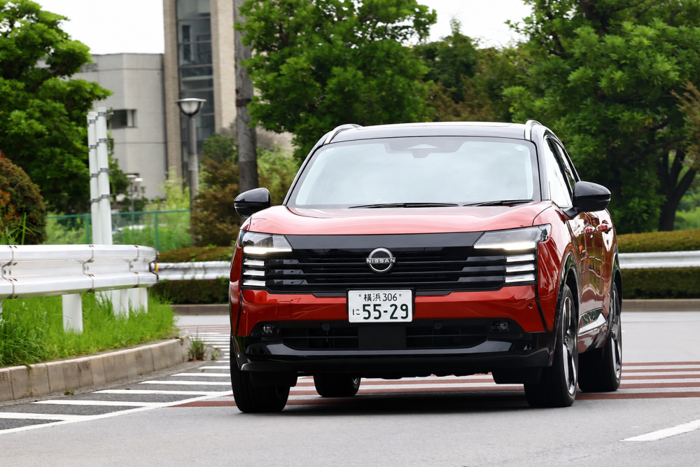 第3位 【日産復活ののろしとなるか】激戦区コンパクトSUVを制するか?第3世代e-POWER搭載「新型キックス」の全貌に迫る