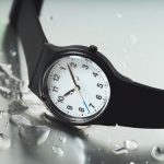 日常生活で困らない安心の10気圧防水