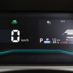 プロトタイプながら一充電当たりの航続距離は最大310kmを確保