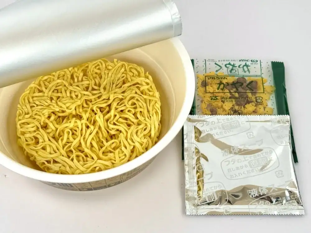 第1位 【激うまカップ麺】マニアがガチ採点!“にんにく×スパイス”最新ベスト3「1位は本気すぎる衝撃のカップヌードル」