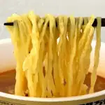 第1位 【激うまカップ麺】マニアがガチ採点！“にんにく×スパイス”最新ベスト3「1位は本気すぎる衝撃のカップヌードル」