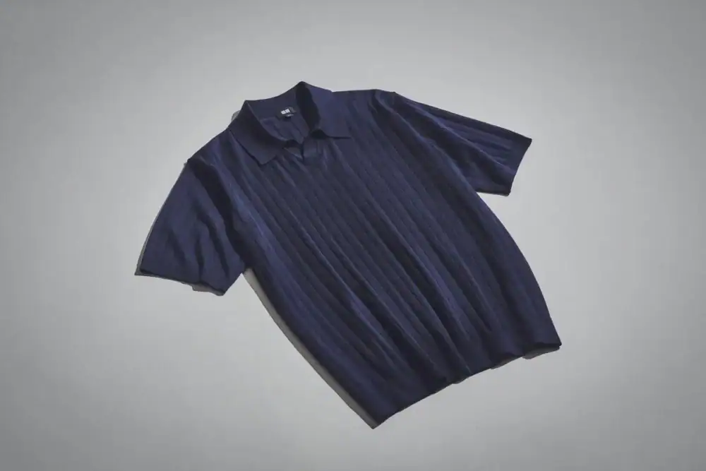 第1位:【ユニクロ2,990円】Tシャツおじさんから脱却!上品で洗える「スキッパーポロ」