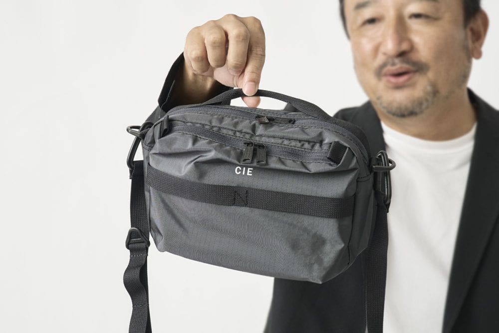 シー グリッドゼロ ミニショルダーバッグ ￥8,800（税込）