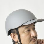 無印良品 風が抜ける 自転車ヘルメット グレー ￥4,990（税込）