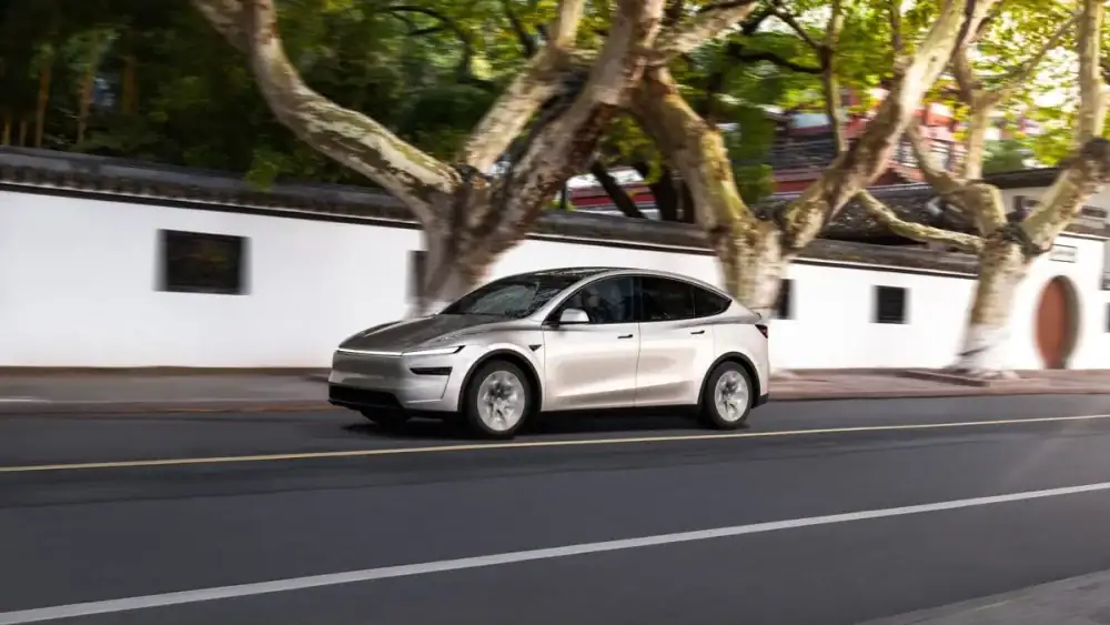 【第3位】登場20年目で過去最多!? デリカD:5など「爆売れ自動車3選」