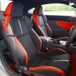 先代トヨタ86の後期型に設定されていた黒と赤のコンビカラーが復活したのもトピック