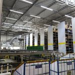 部品倉庫というと自動化というイメージだが手作業も併用