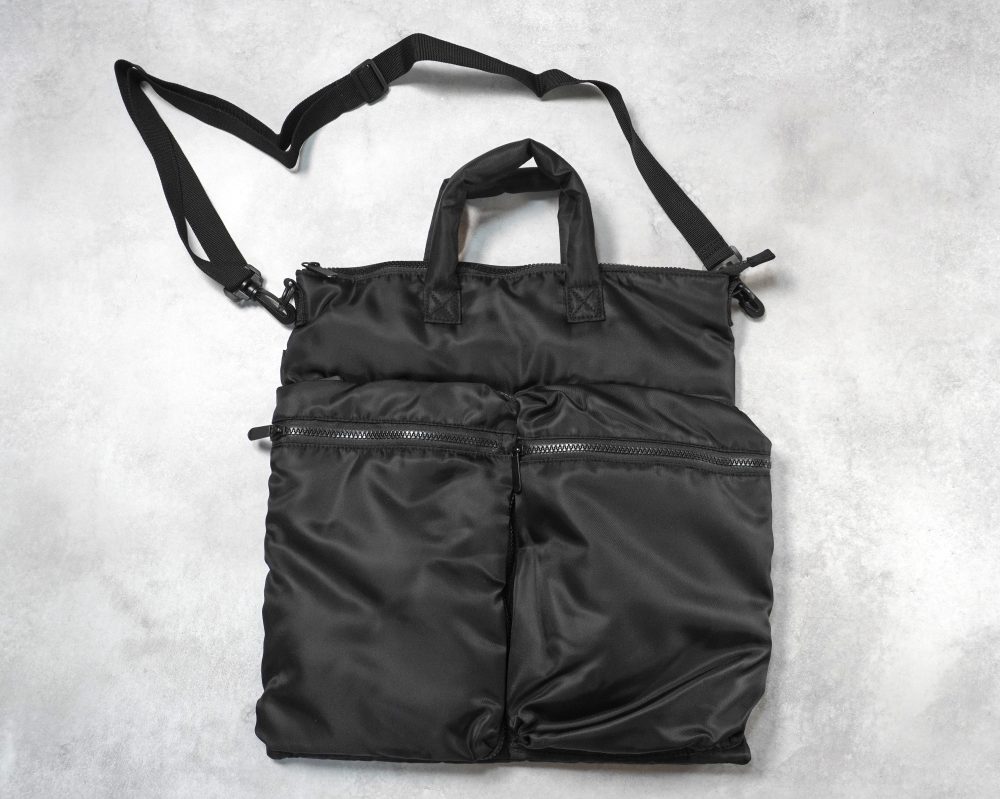 ワークマン「アーバンマルチストレージヘルメットトート」￥2,900