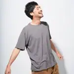 第3位:【ユニクロ&グンゼ】秋の重ね着にも!消臭・汗ジミを防ぐ定番インナー