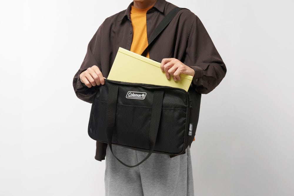 トートバッグのように使うこともできる