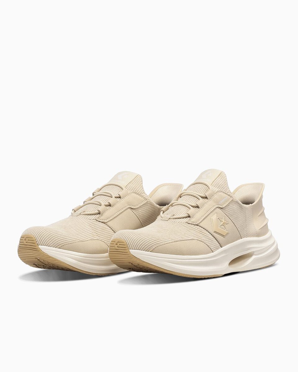 コンバース「ケイブスター スリットスライド コーデュロイ」￥9,790