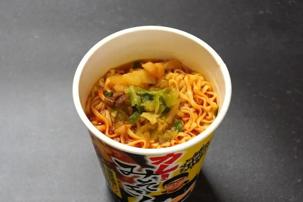 第3位:白味噌とカレーが絶妙!待望の「カレーみそきん」2種をガチ食べ比べ