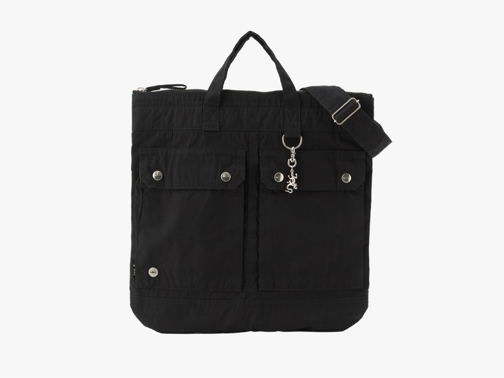 アニエスベー× POTR「2WAY HELMET BAG」¥61,600/H42×W39㎝