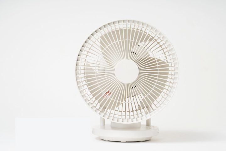 【無印良品】暖房費の節約にも!360度首振りサーキュレーターは秋冬も真価を発揮“通年使える”快適アイテムを解説