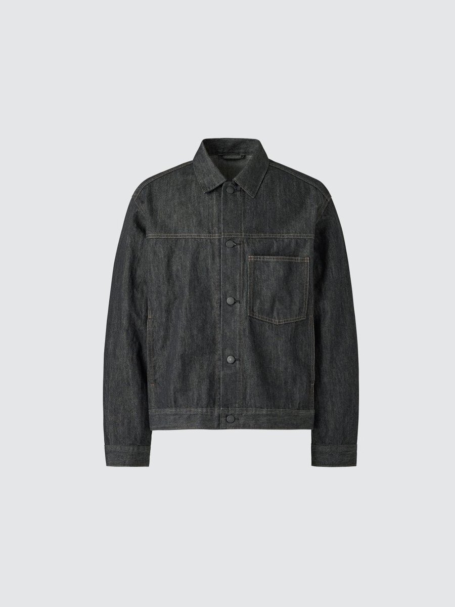 ユニクロ「MEN デニムトラッカージャケット」￥5,990