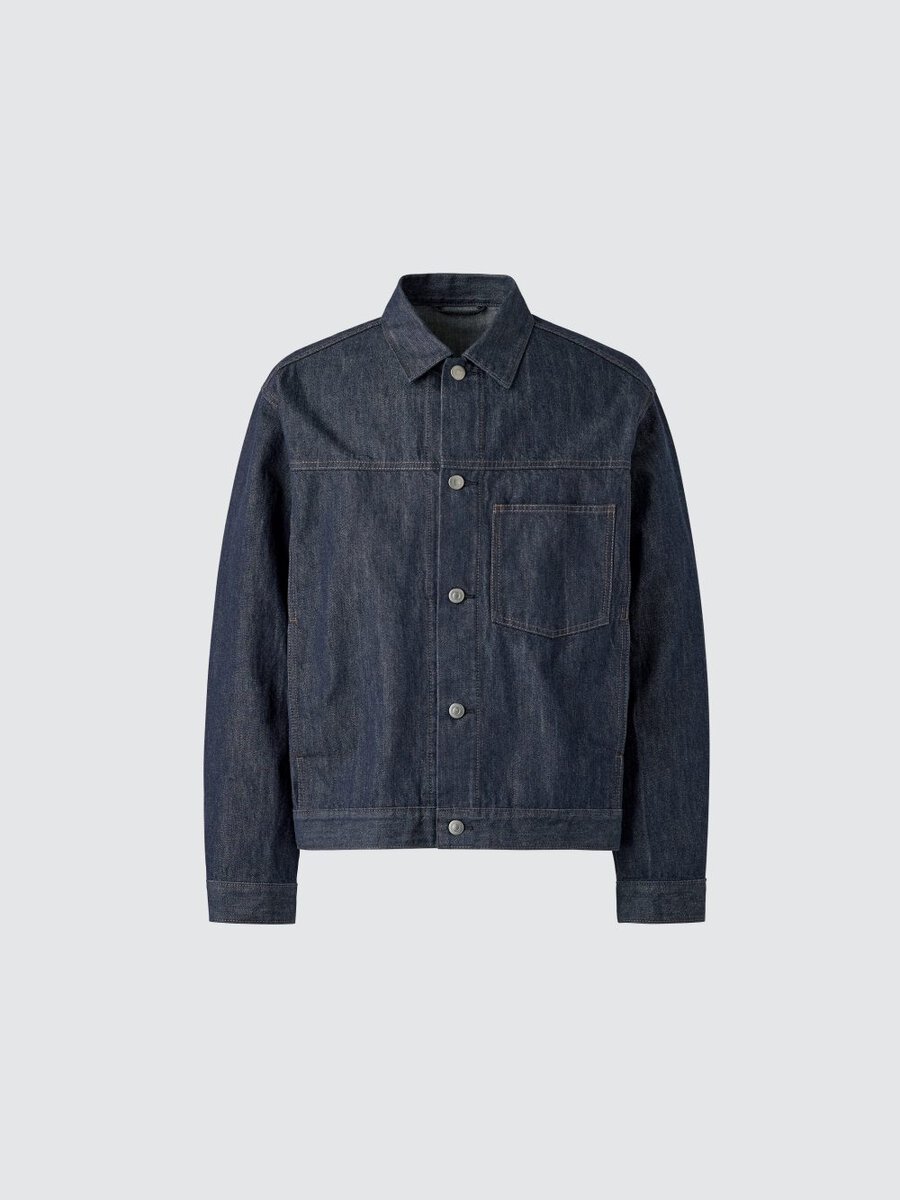 ユニクロ「MEN デニムトラッカージャケット」￥5,990